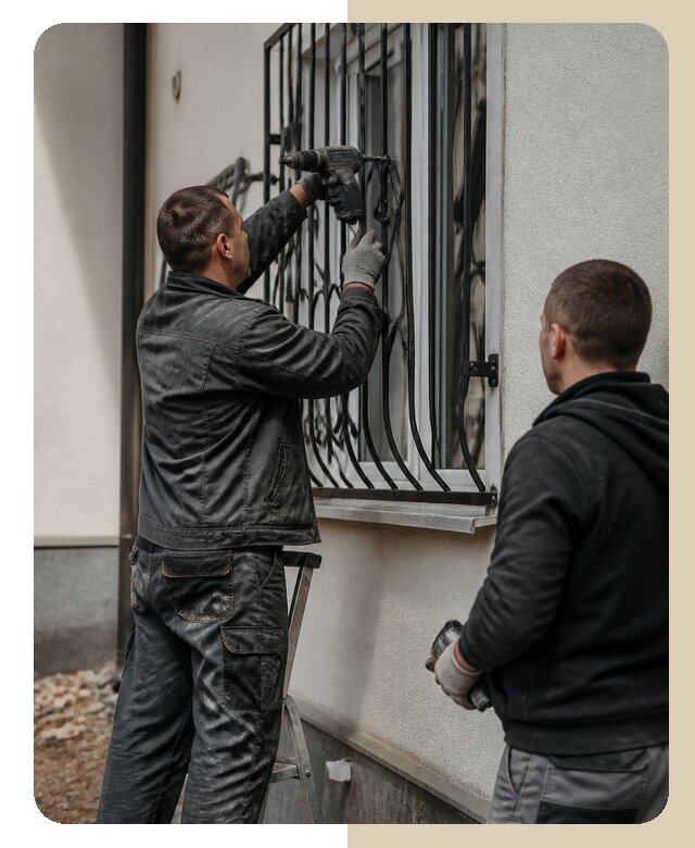 Установка наружных решеток в Бердске от 5102 р. | ДвериЛегко-Брд